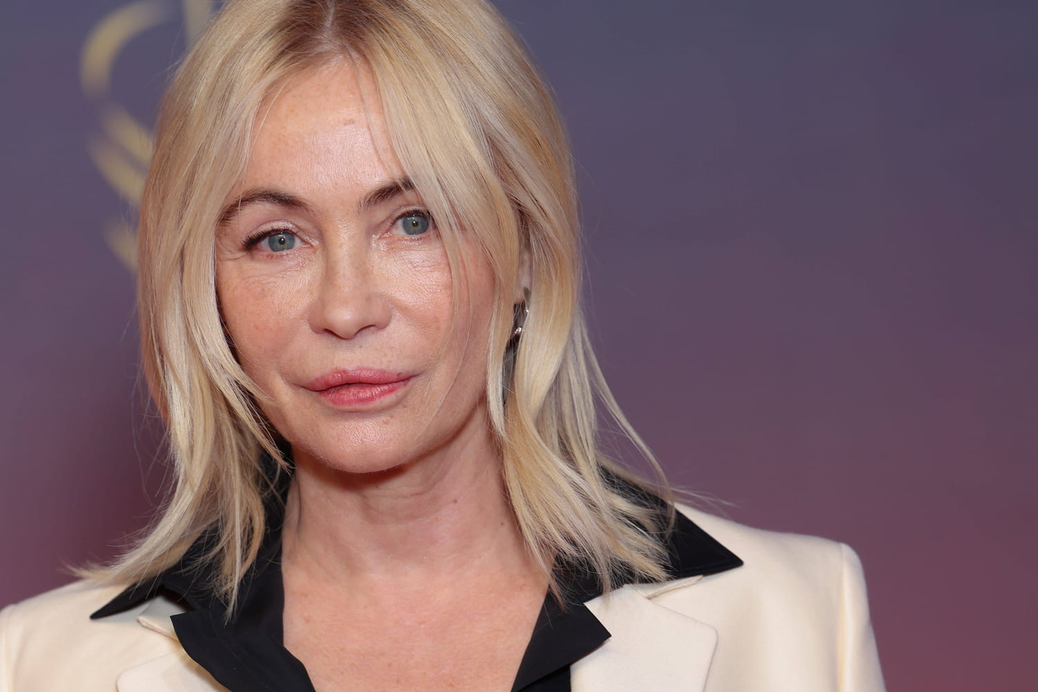 Emmanuelle Béart dreams of buying “a sheepfold” in this corner of France