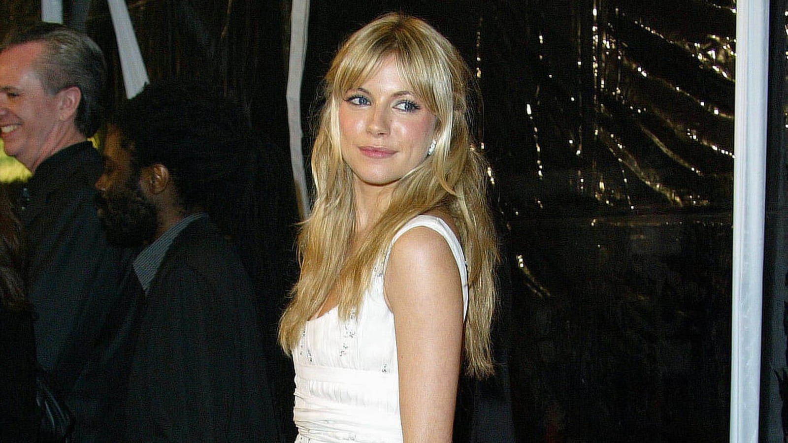 Sienna Miller le 7 décembre 2003 