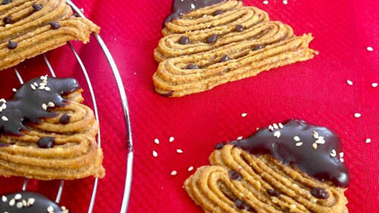 Biscuits sapin de Noël aux amandes et patate douce