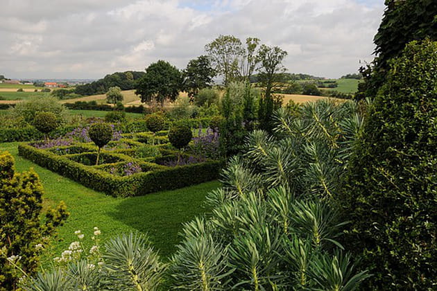 Qui dit "Jardin à la flamande" dit "bulbes au printemps"