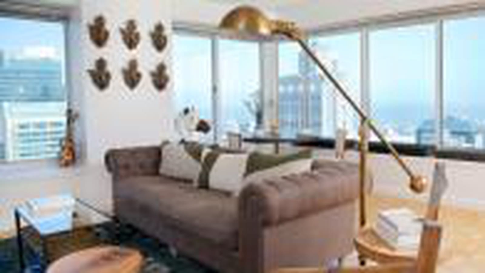 Salon vintage et contemporain