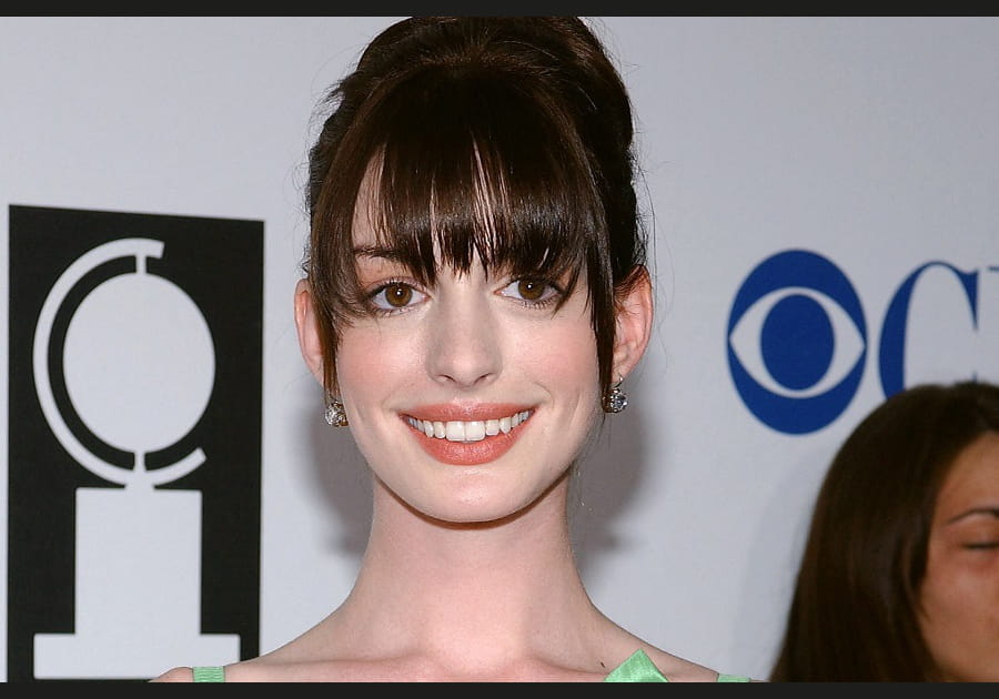 La frange d'Anne Hathaway