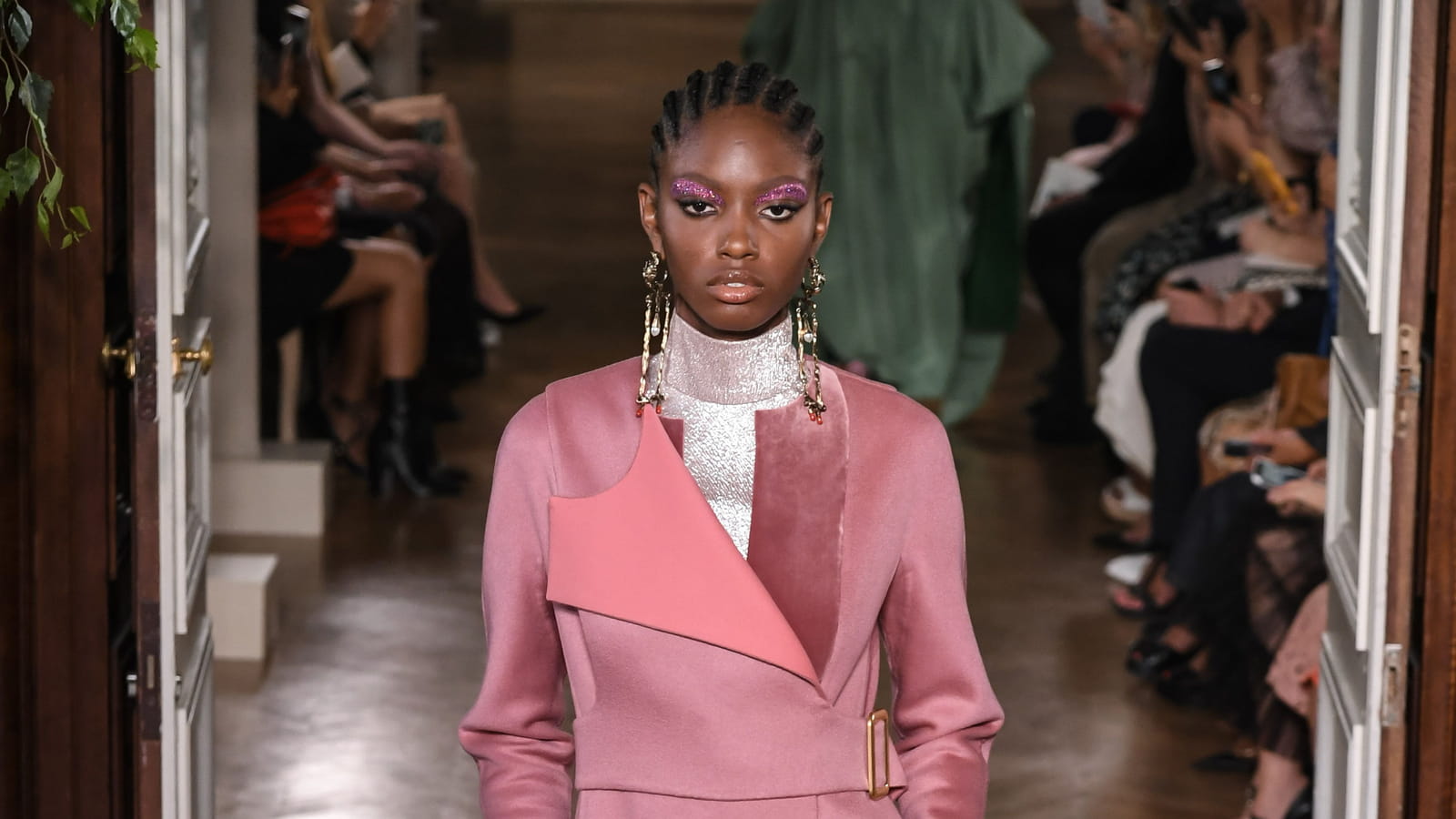 Look 9