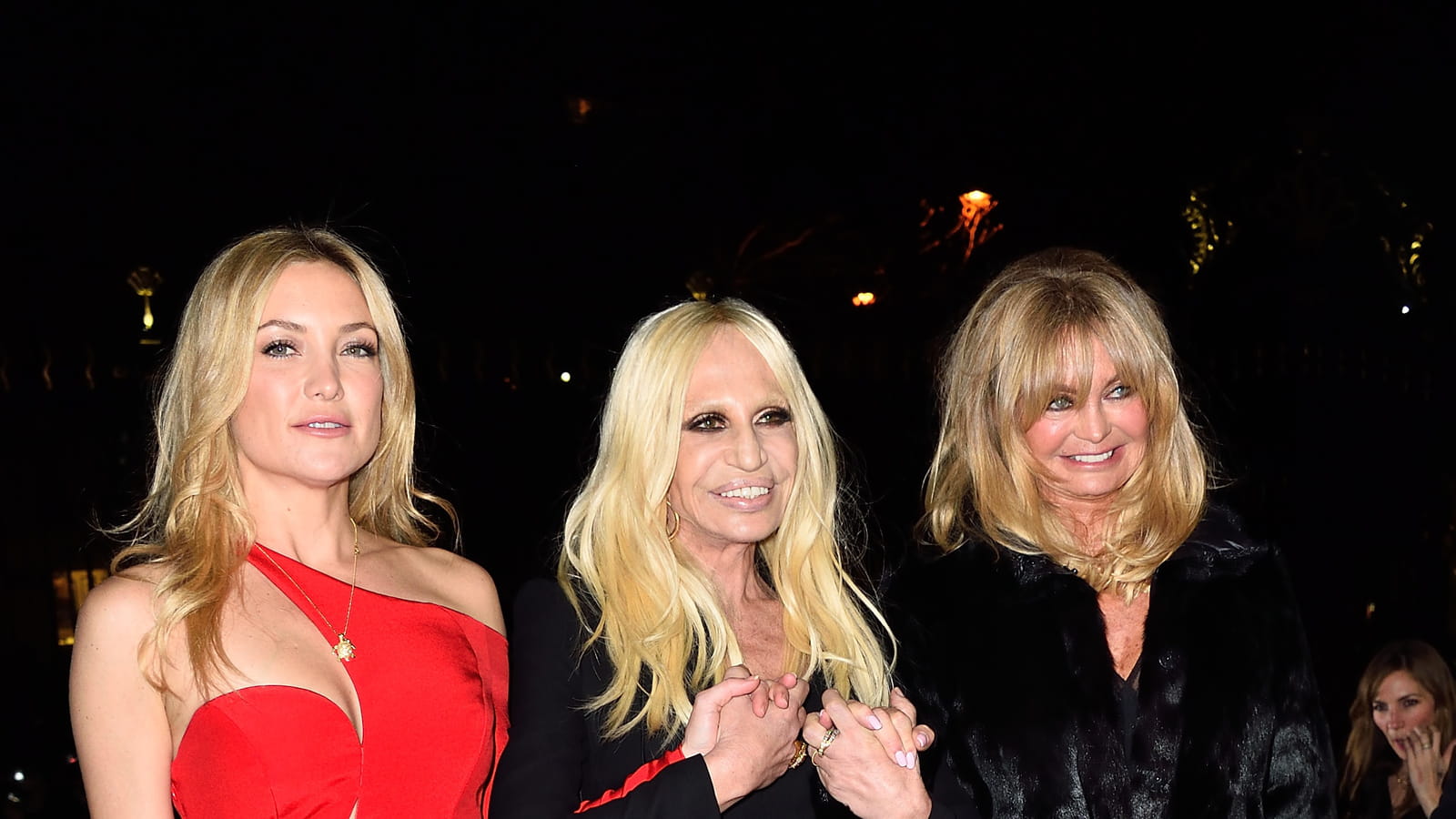 Kate Hudson, Donatella Versace et Goldie Hawn