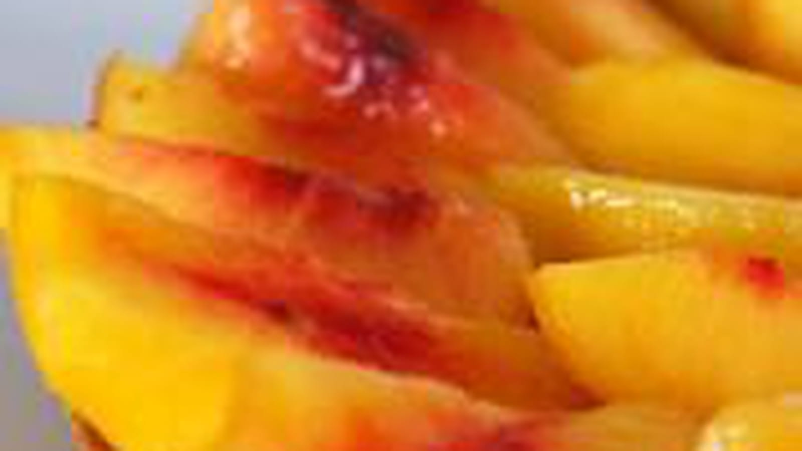 Tarte nectarines et crème d'amandes