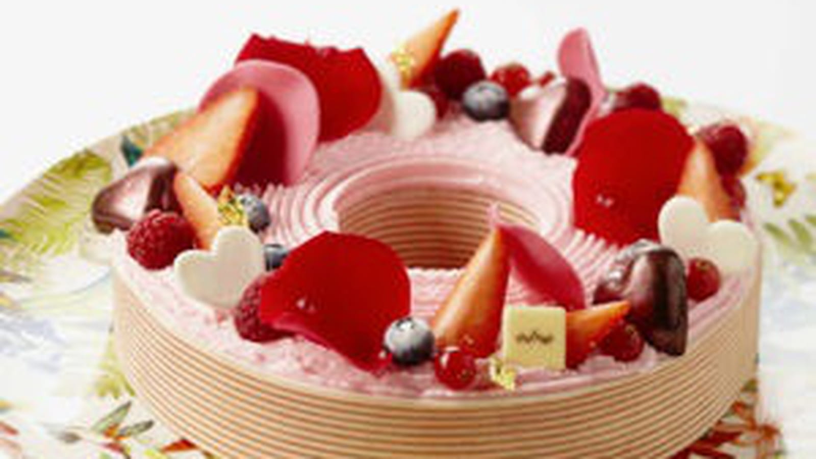 Entremets Planète fruits rouges de Lenôtre