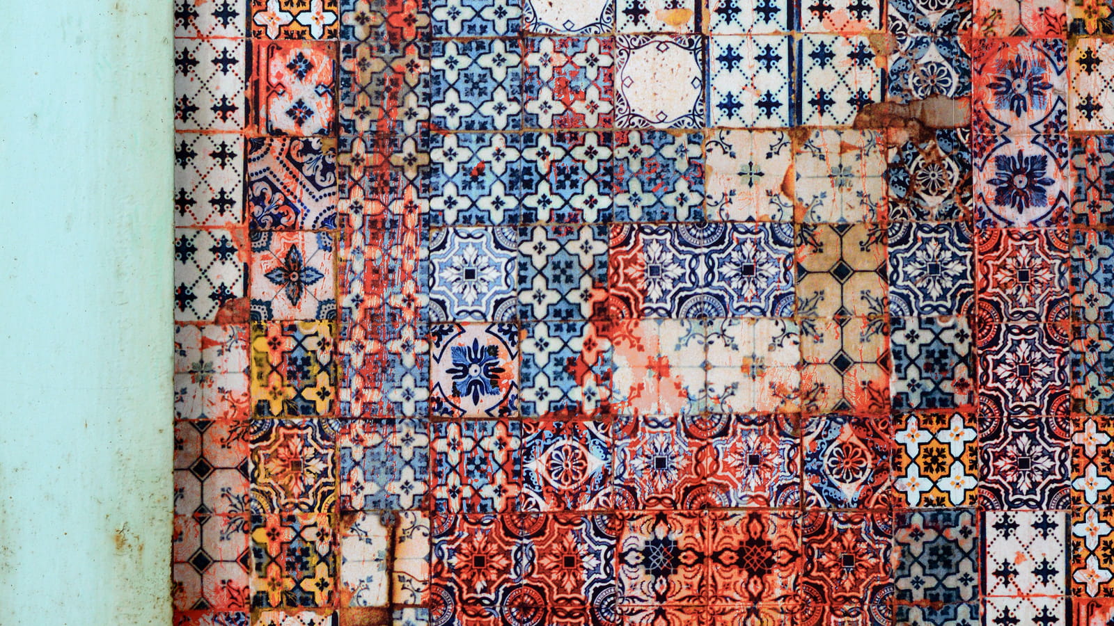 Papier peint Jean-Paul Gaultier pour Lelièvre