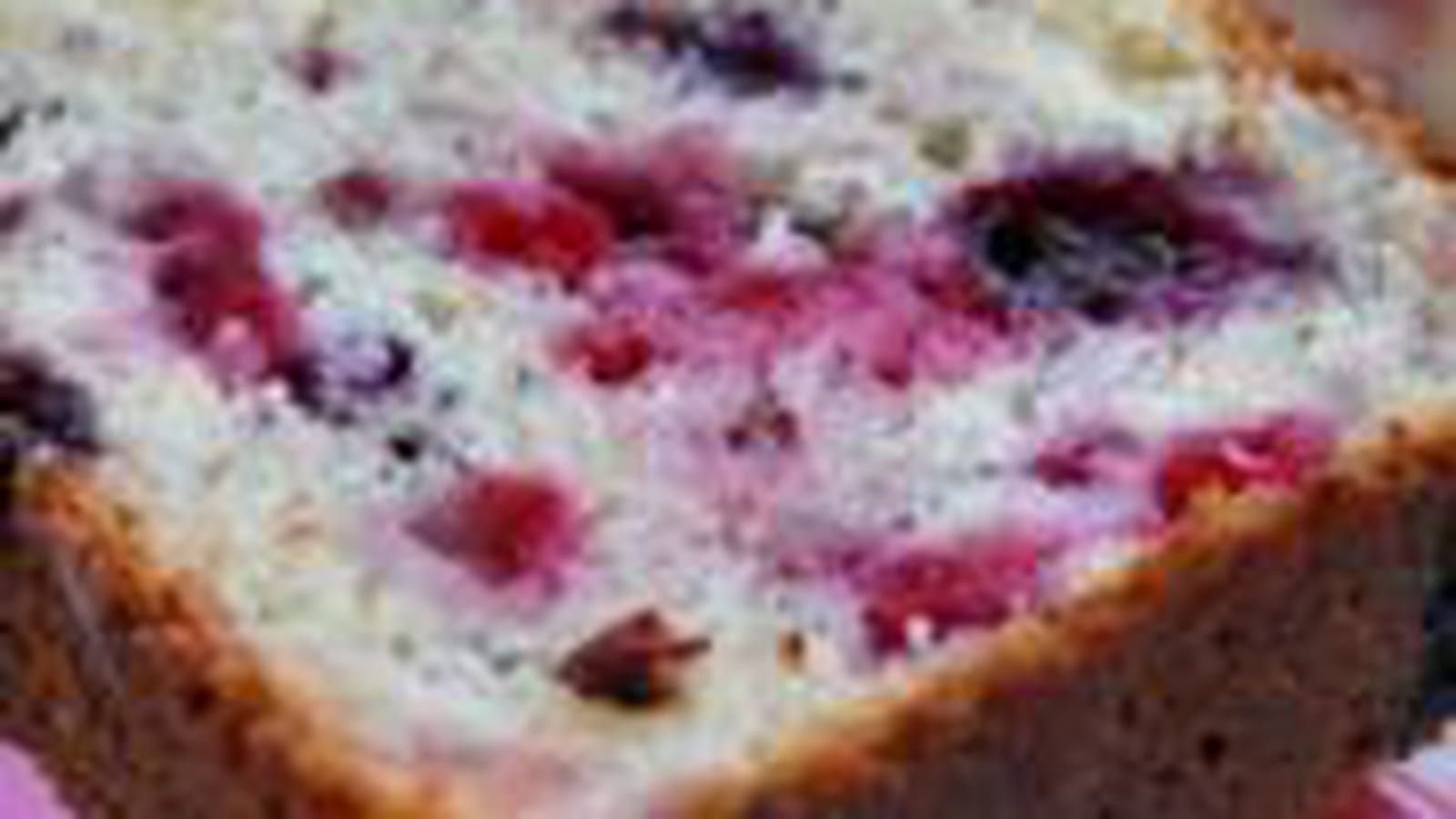 Cake aux fruits rouges