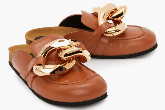 Mules en cuir camel de JW Anderson