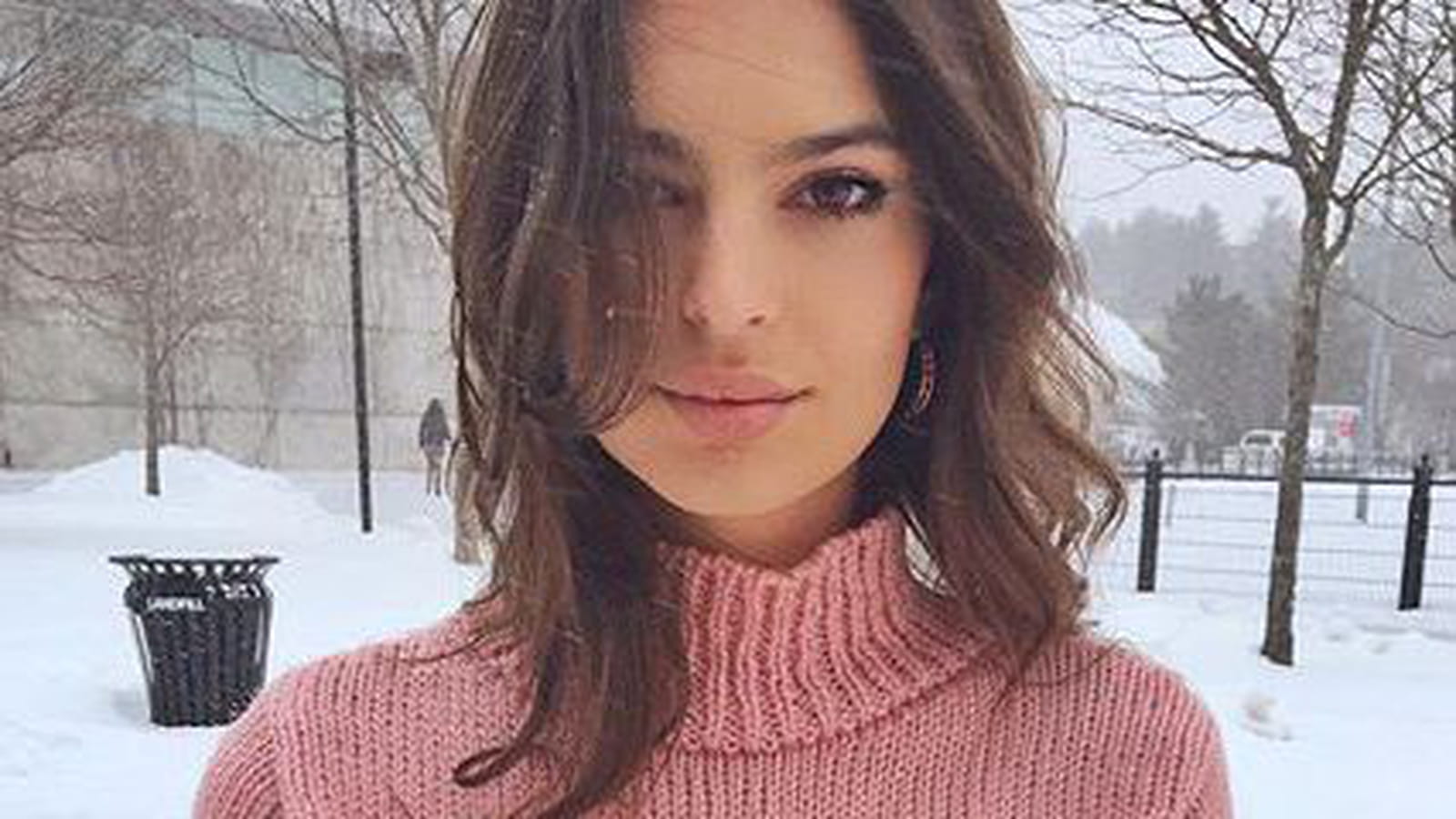 Emily Ratajkowski
