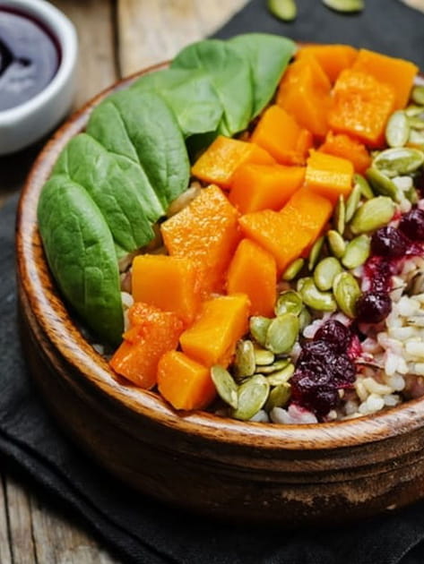 Buddha bowl au Quinoa S&eacute;same