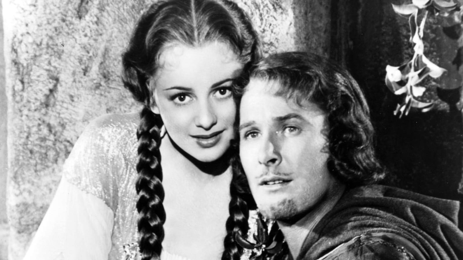 Olivia De Havilland et Errol Flynn