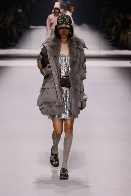Look 16 du défilé Fendi