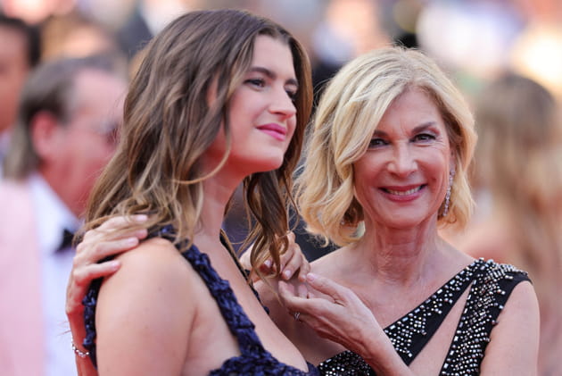 Oriane Deschamps et Michèle Laroque, complices sur tapis rouge