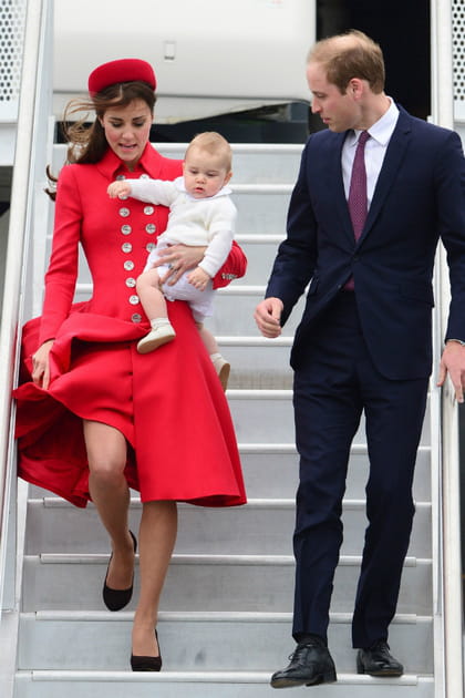 Kate Middleton en manteau Catherine Walker en 2014