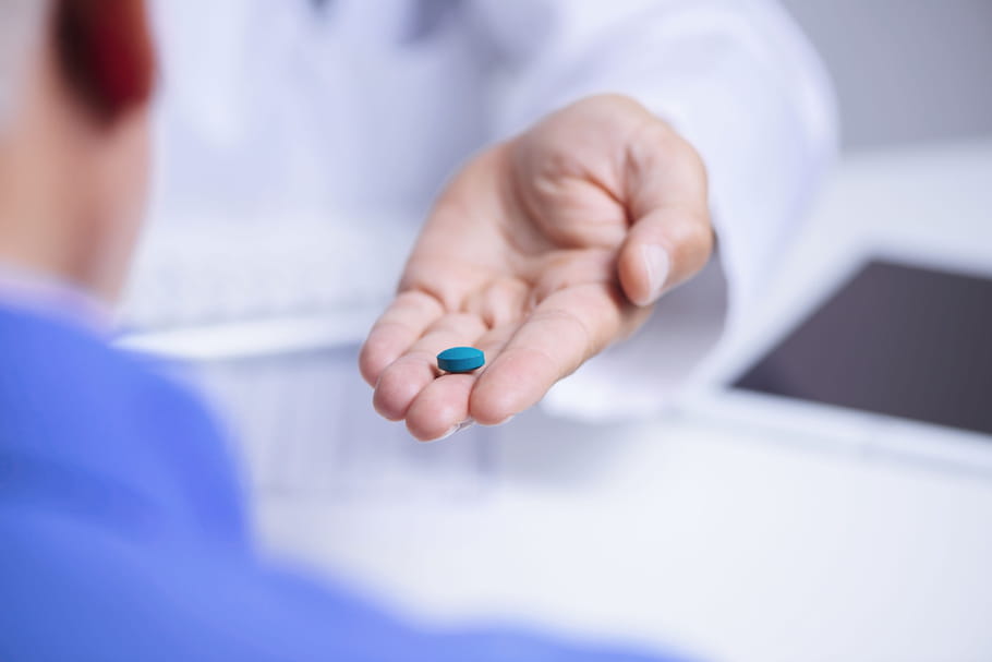 Dérèglement hormonal chez l'homme : symptômes, cause et traitement