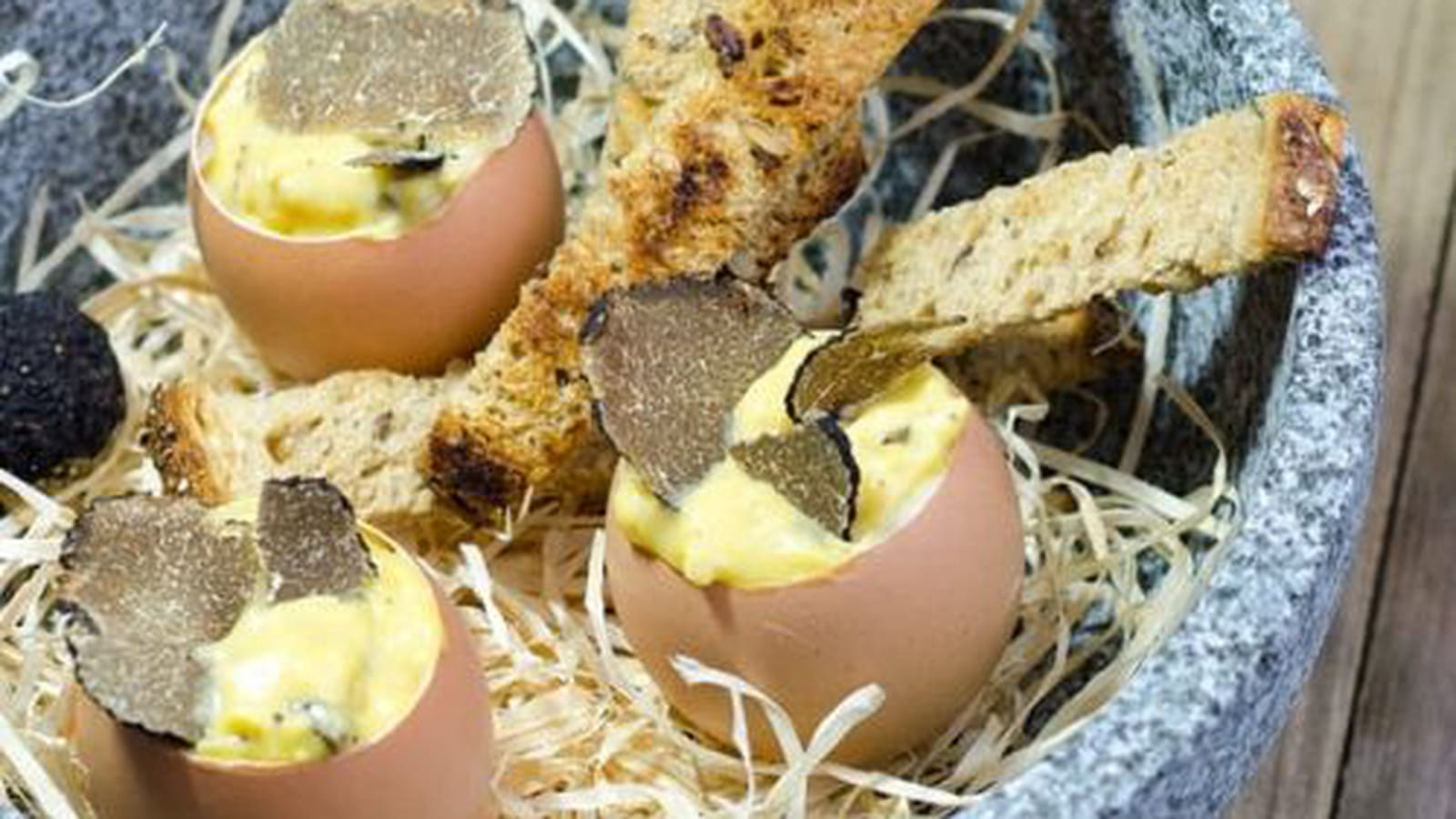 Oeufs aux truffes