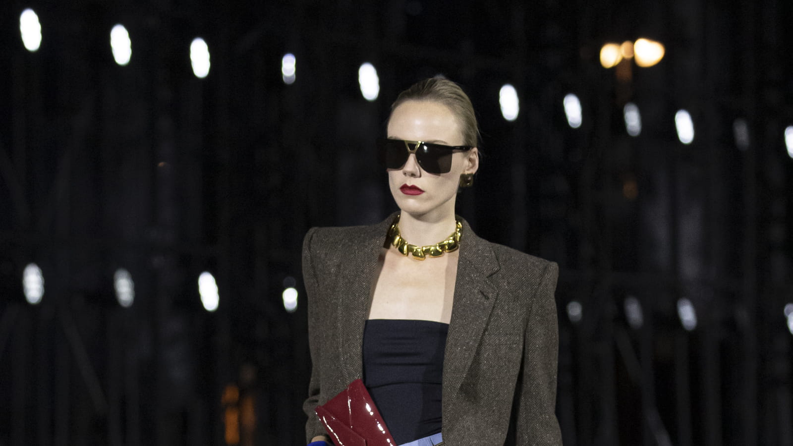 Look 38
