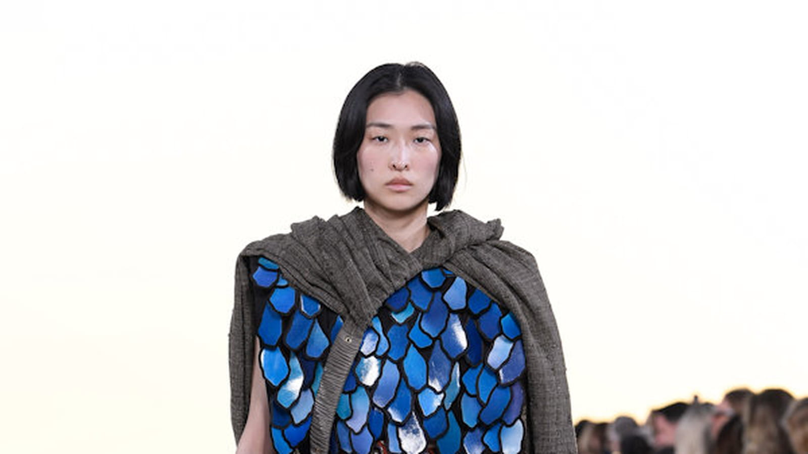Look 7