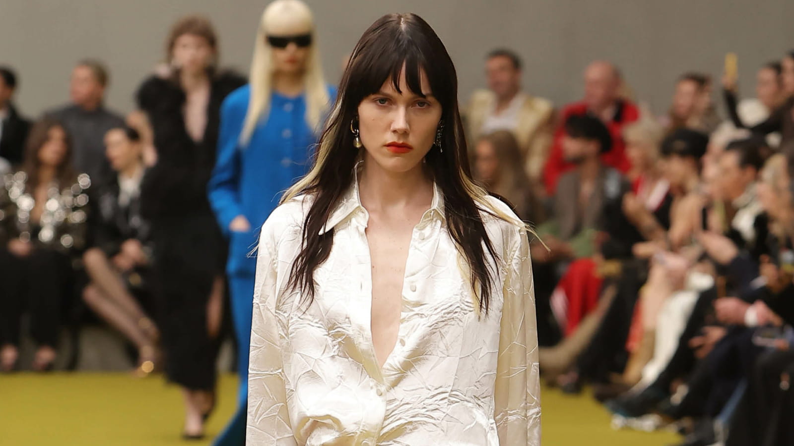 Look 14