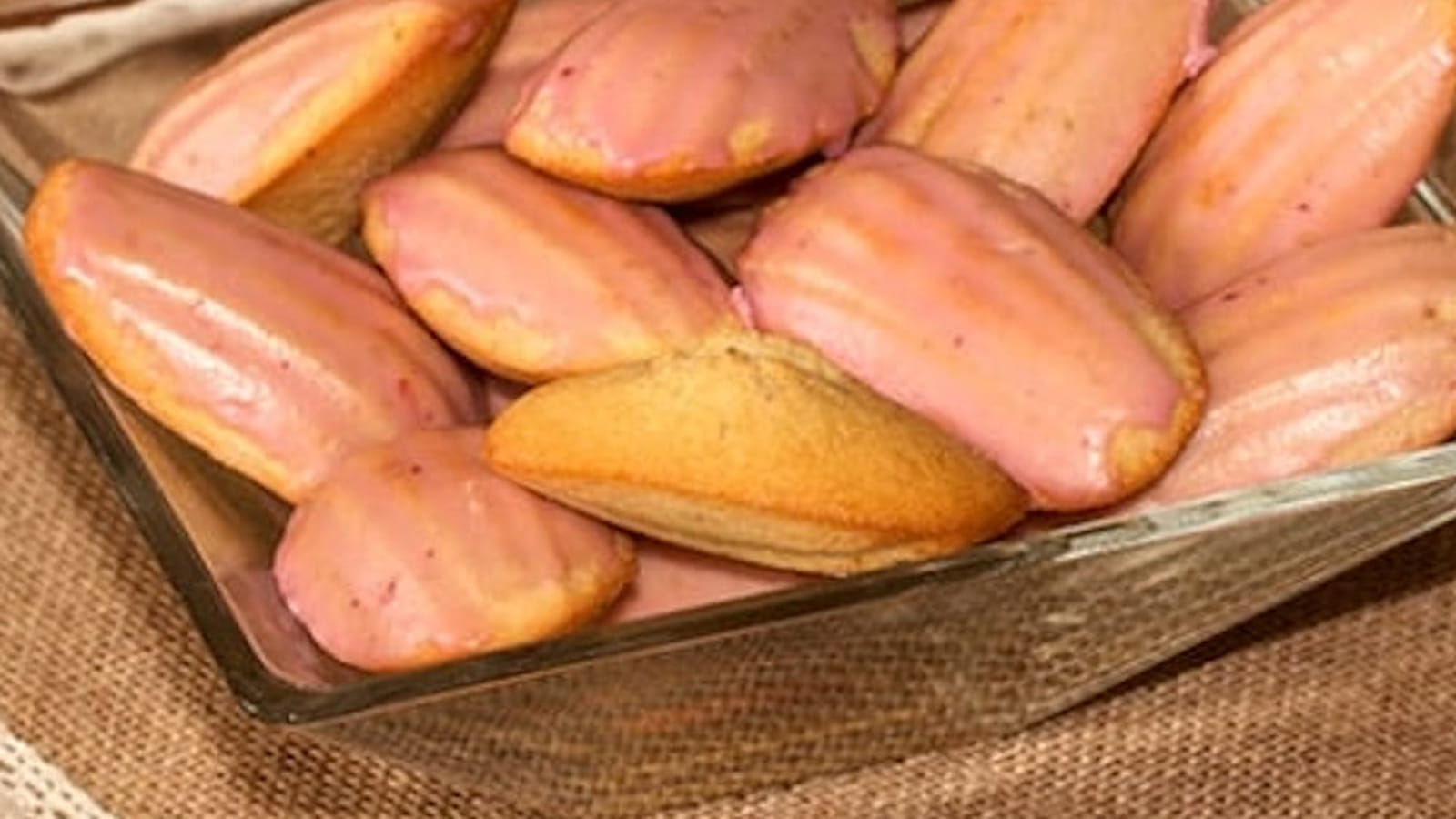 Madeleines glacées à l’orange sanguine