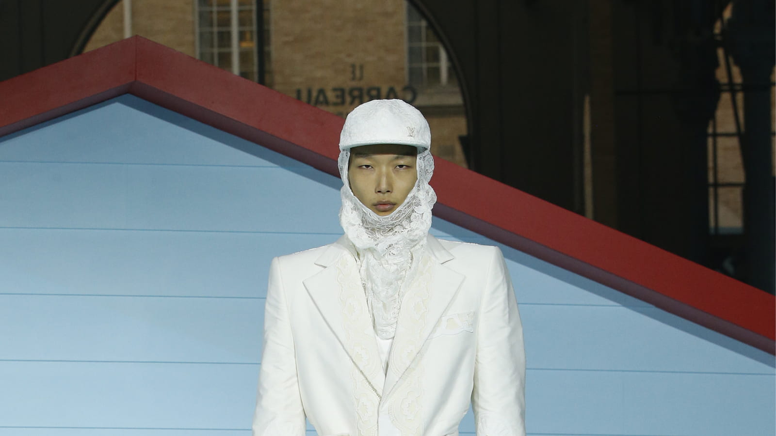Look 55