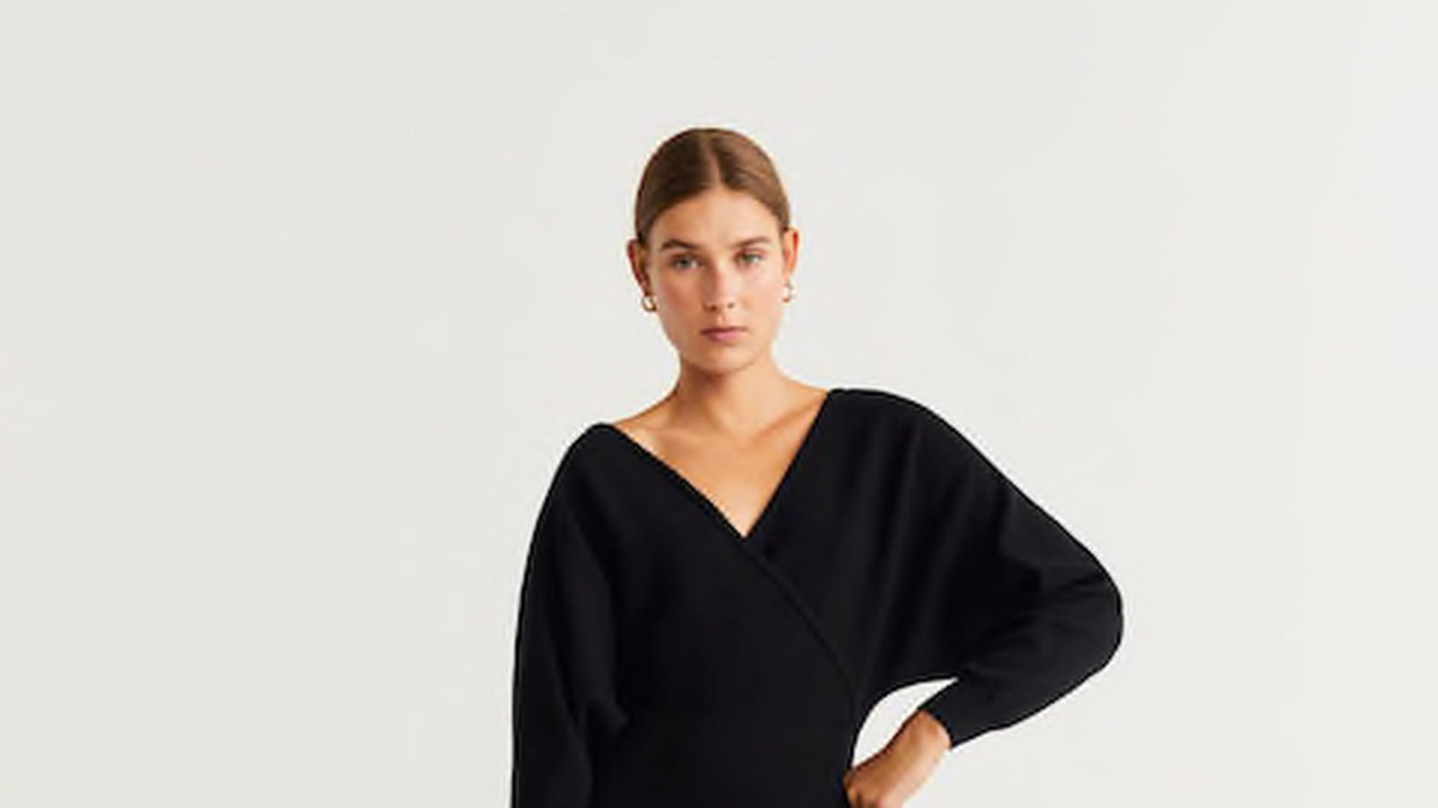 Robe noire Mango