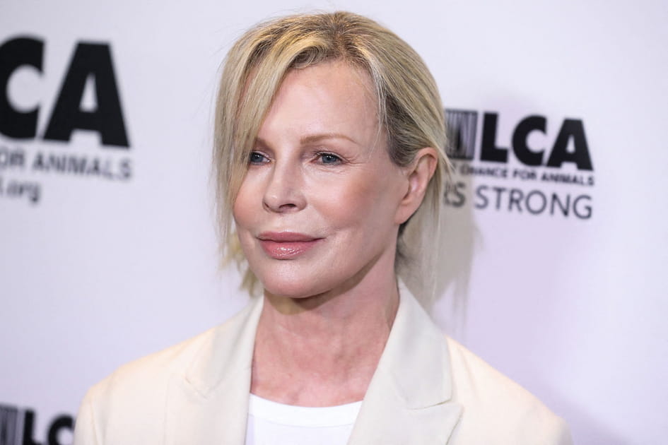 Le look nude de Kim Basinger