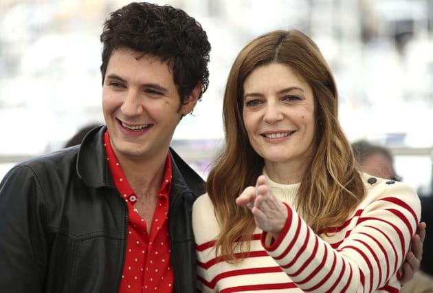 Vincent Lacoste et Chiara Mastroianni sur le photocall pour "Chambre 212" de Christophe Honor&eacute; le 20&nbsp;mai