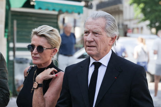 Sophie Davant et William Leymergie : les tourtereaux étaient aux obsèques de Philippe Labro