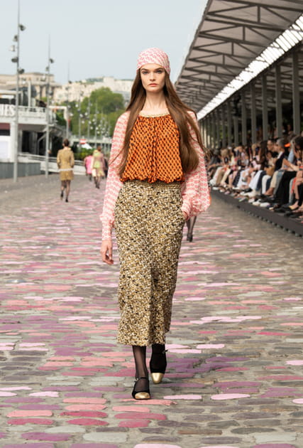 Look 24&nbsp;du d&eacute;fil&eacute; Chanel haute couture automne-hiver 2023-2024