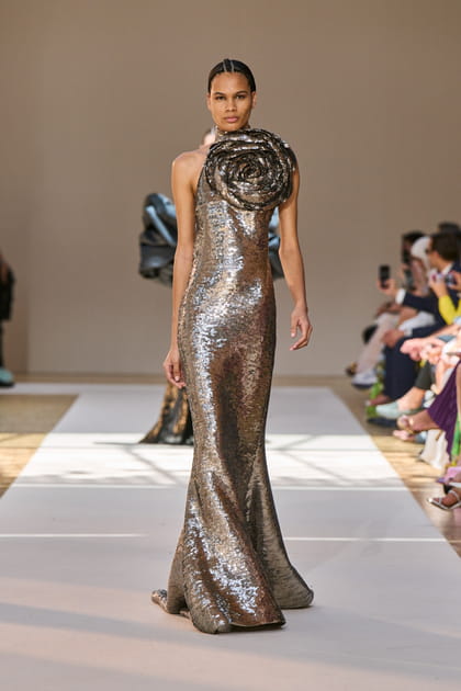 Look 58&nbsp;du d&eacute;fil&eacute; Elie Saab