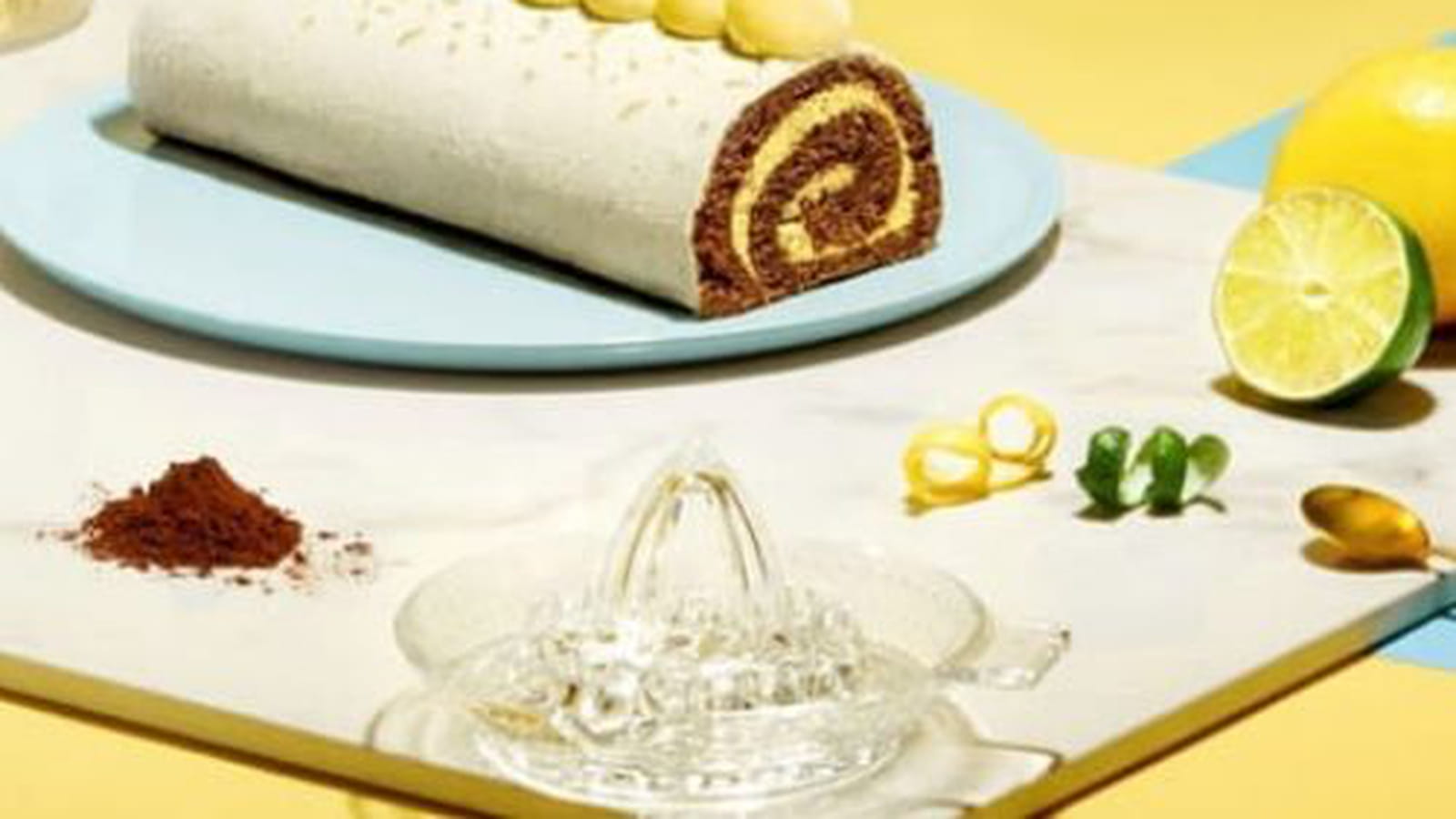  Bûche pralinée cacao et mousse citron