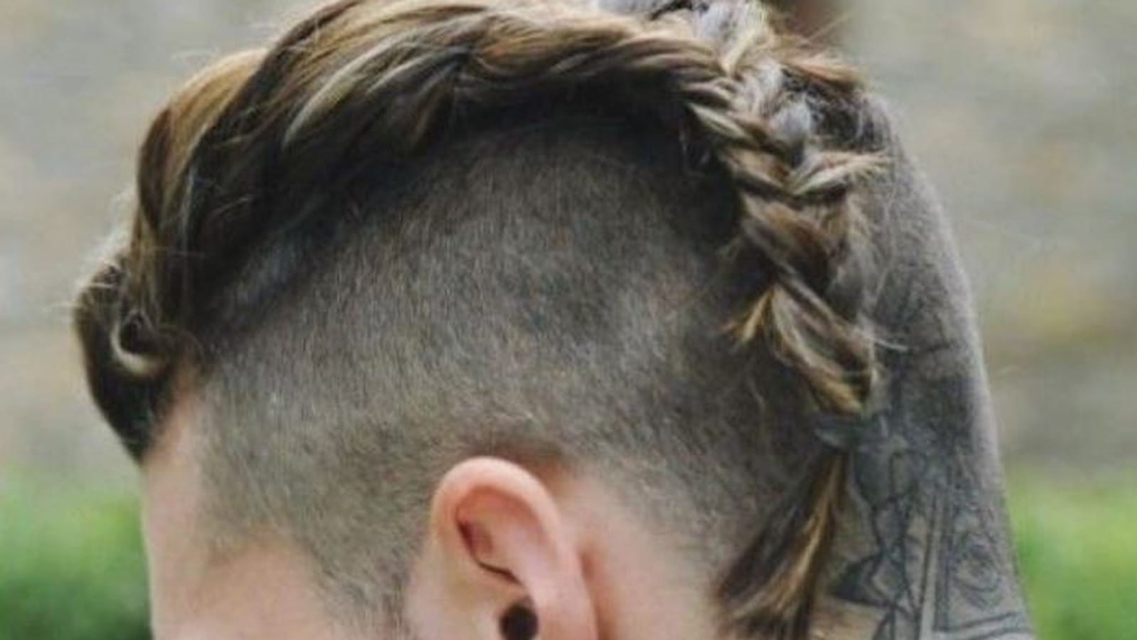 Coupe undercut tressée