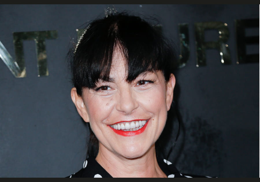 La bouche rouge de Lio