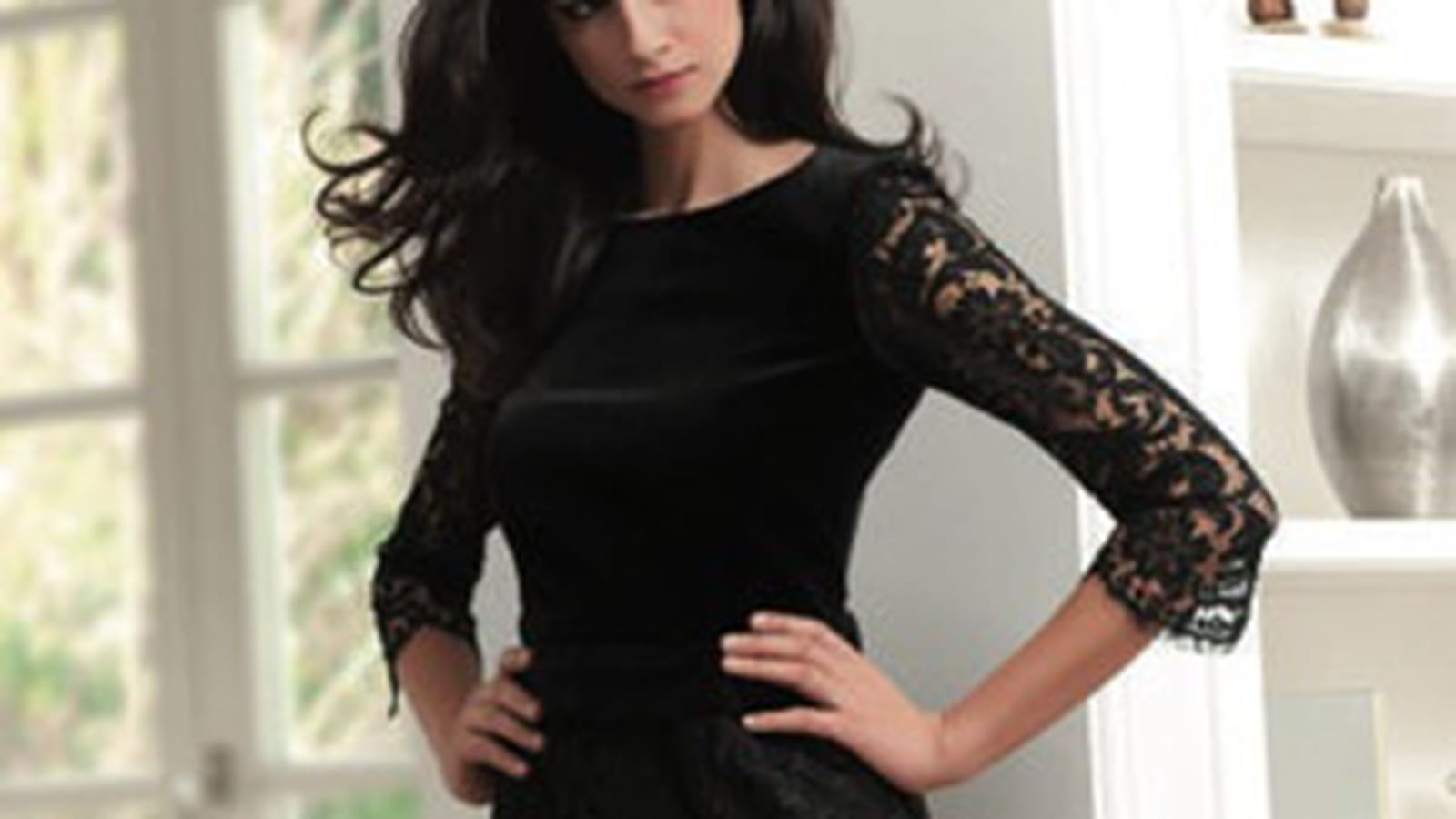 La robe noire d'Elégance