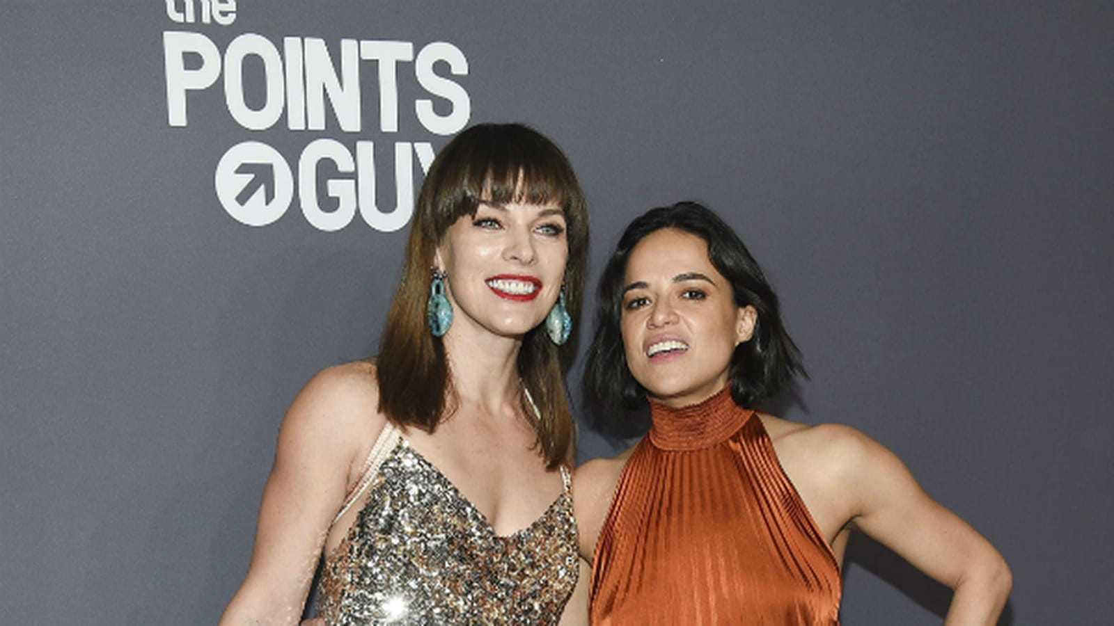 Milla Jovovich et Michelle Rodriguez
