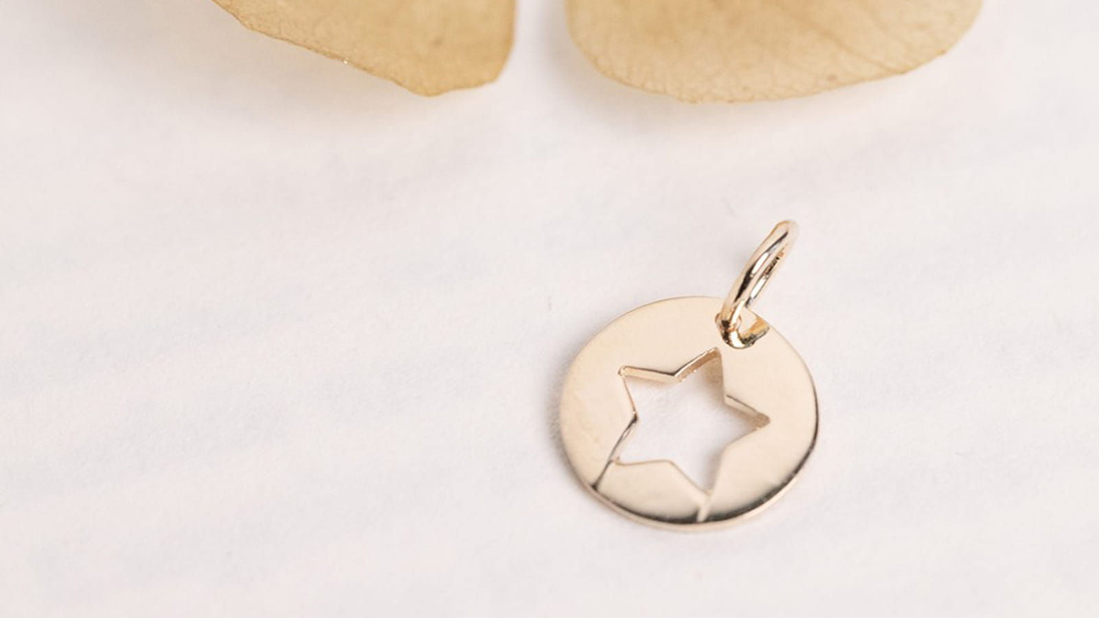 Médaille Nouvel Amour par Delphine Pariente 