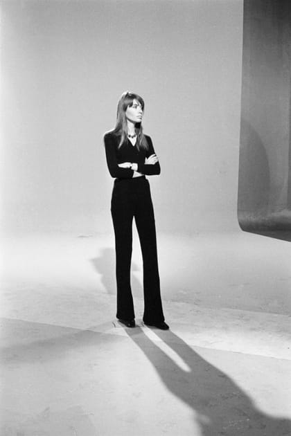 Françoise Hardy en combinaison noire