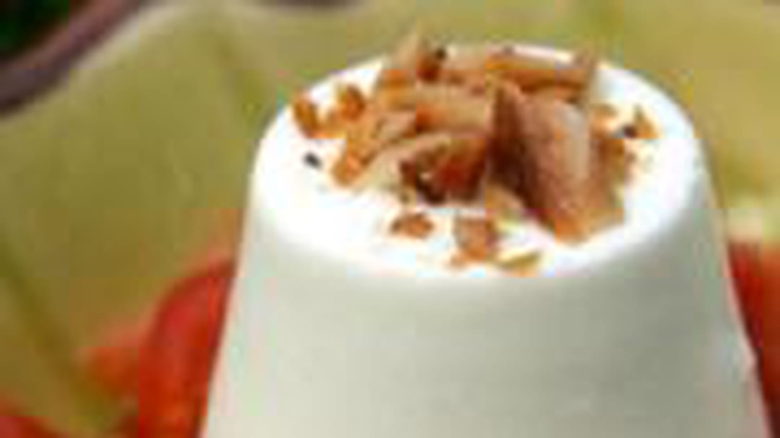 Panna cotta basilic tomates