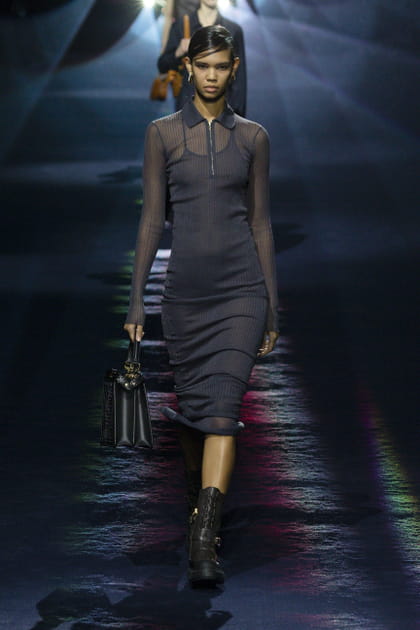 Look 41&nbsp;du d&eacute;fil&eacute; Fendi