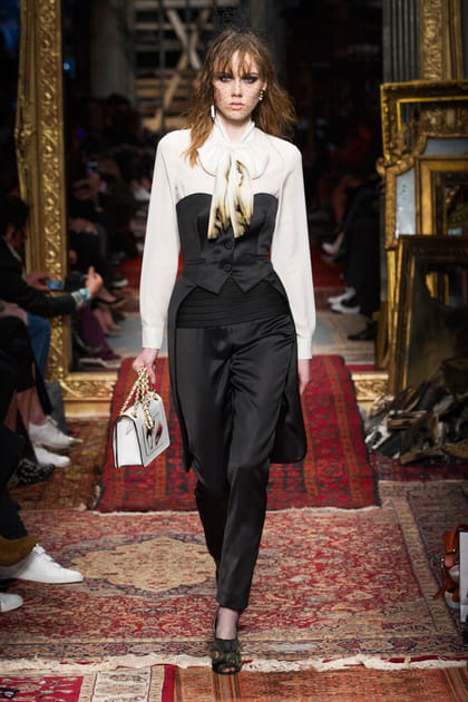 D&eacute;fil&eacute; Moschino