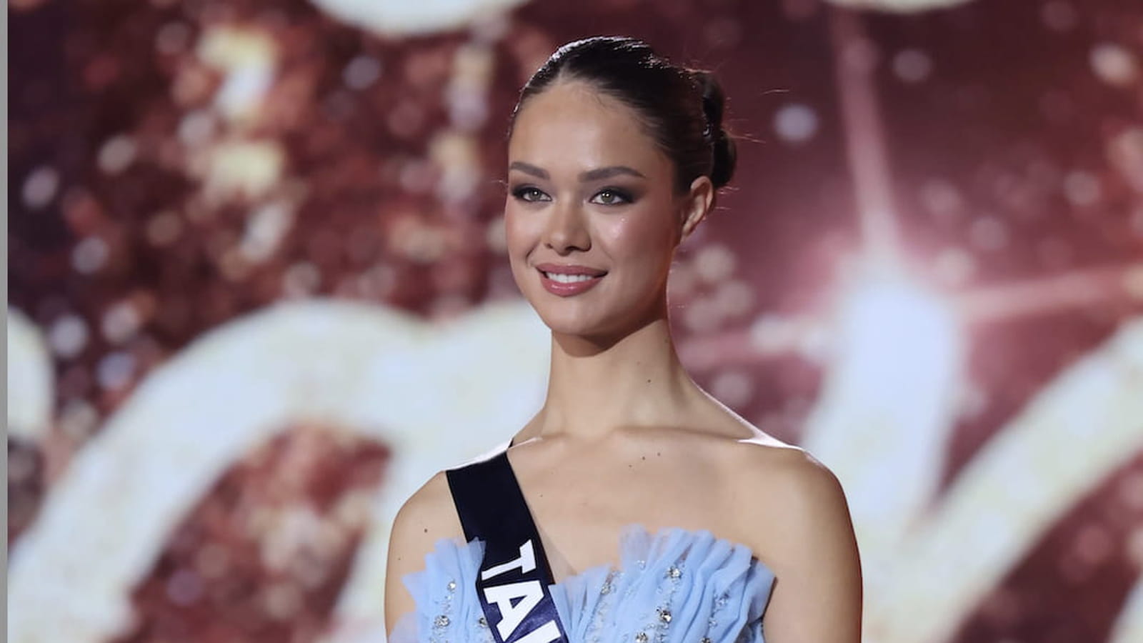 Hinaupoko Devèze (Miss France 2026)