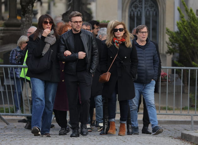 Jeanfi Janssens, Valérie Trierweiler, Karina Marimon et François Rollin disent adieu à Isabelle Mergault
