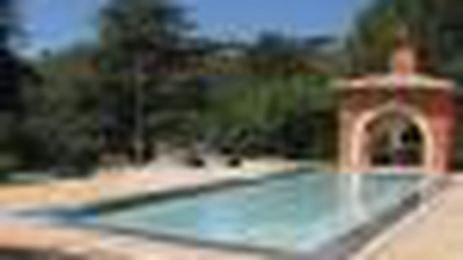 Piscine familiale : Or
