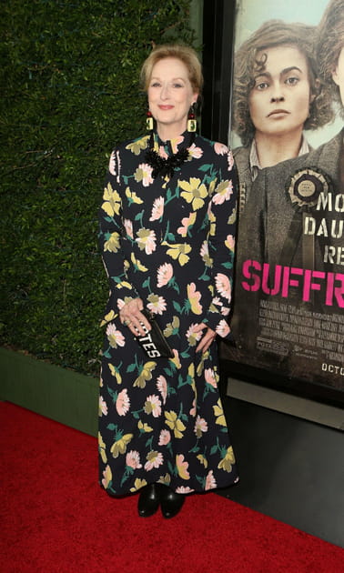 Meryl Streep en robe longue fleurie à col montant Marni