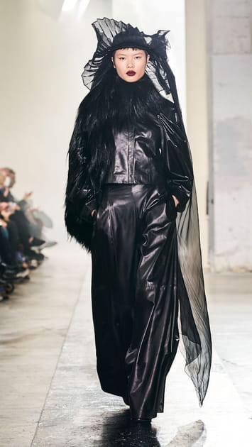 D&eacute;fil&eacute; Rochas automne-hiver 2022-2023