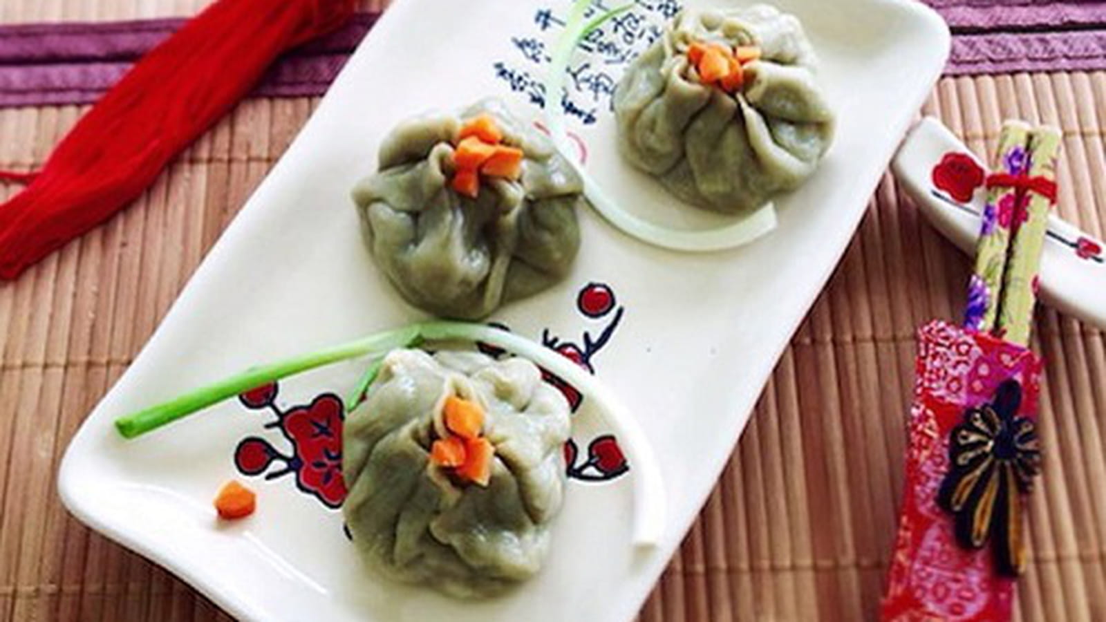 Raviolis Dim sum de dinde et citron kaffir