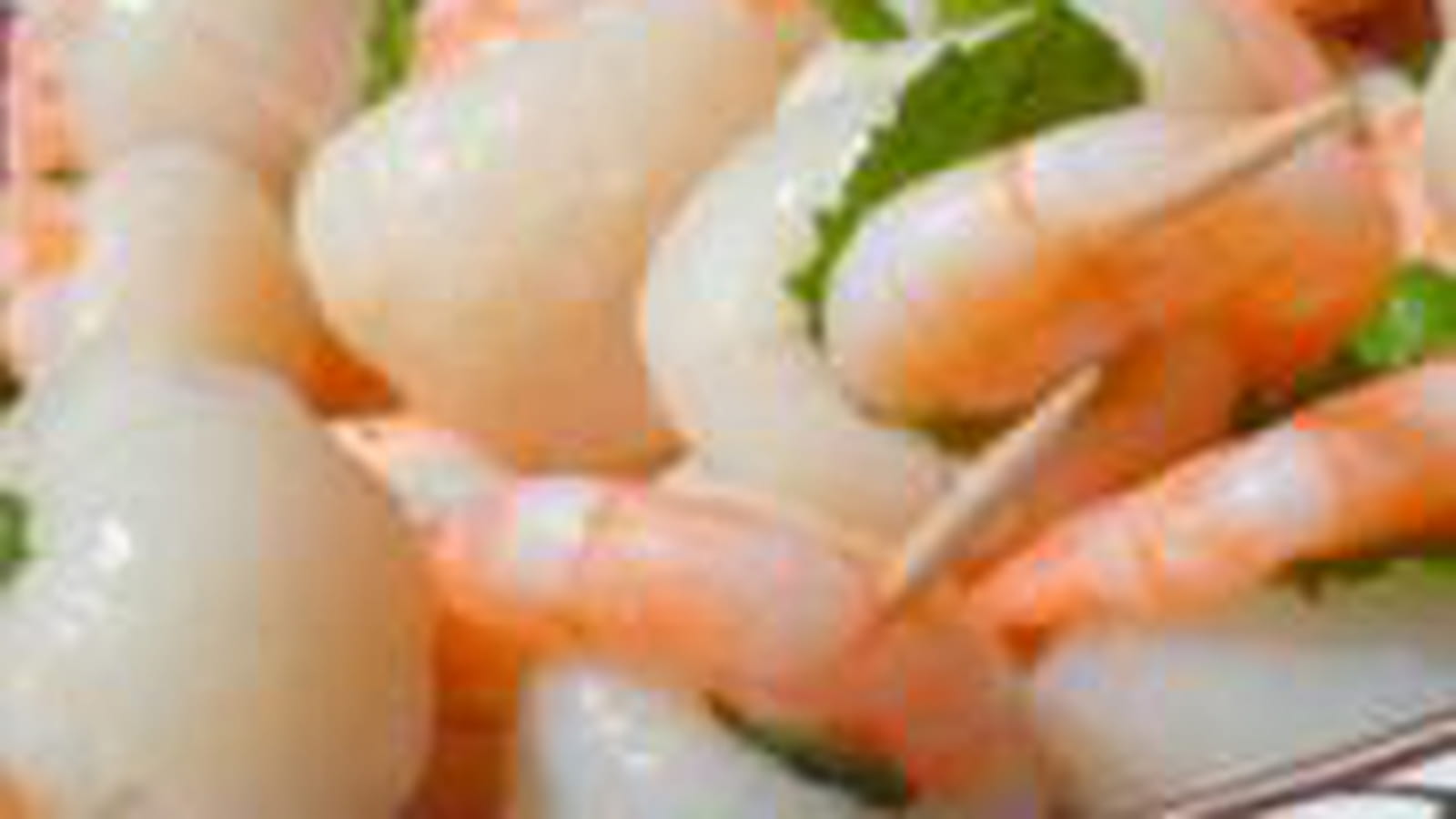 Amuse-bouches litchi-crevette