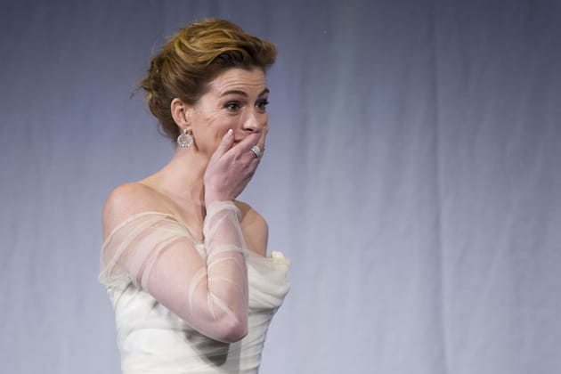 Anne Hathaway re&ccedil;oit le National Equality Award